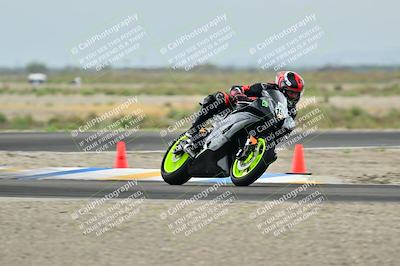 media/Apr-18-2025-TrackDaz (Fri) [[45f5874c44]]/C Group/Session 1 (Turn 7)/